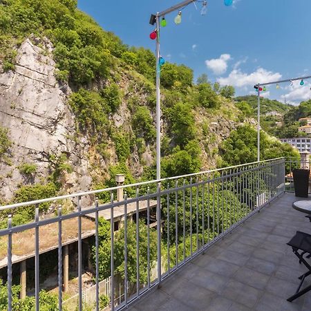 Stunning Apartment In Quiet Street Near Center With Free Parking 4 Floor Риека Экстерьер фото